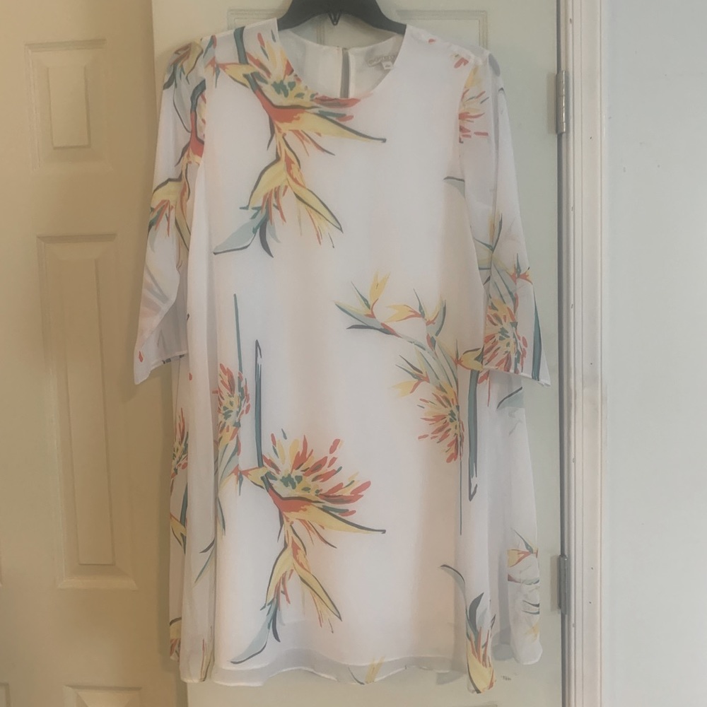 NY&CO Eva Medes Floral Shift Dress